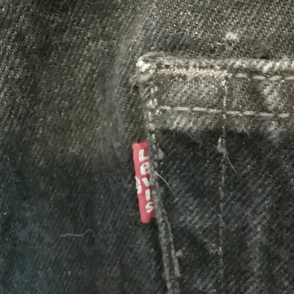 LEVIS | Black distressed denim Jean shorts Sz 29 - Picture 6 of 7